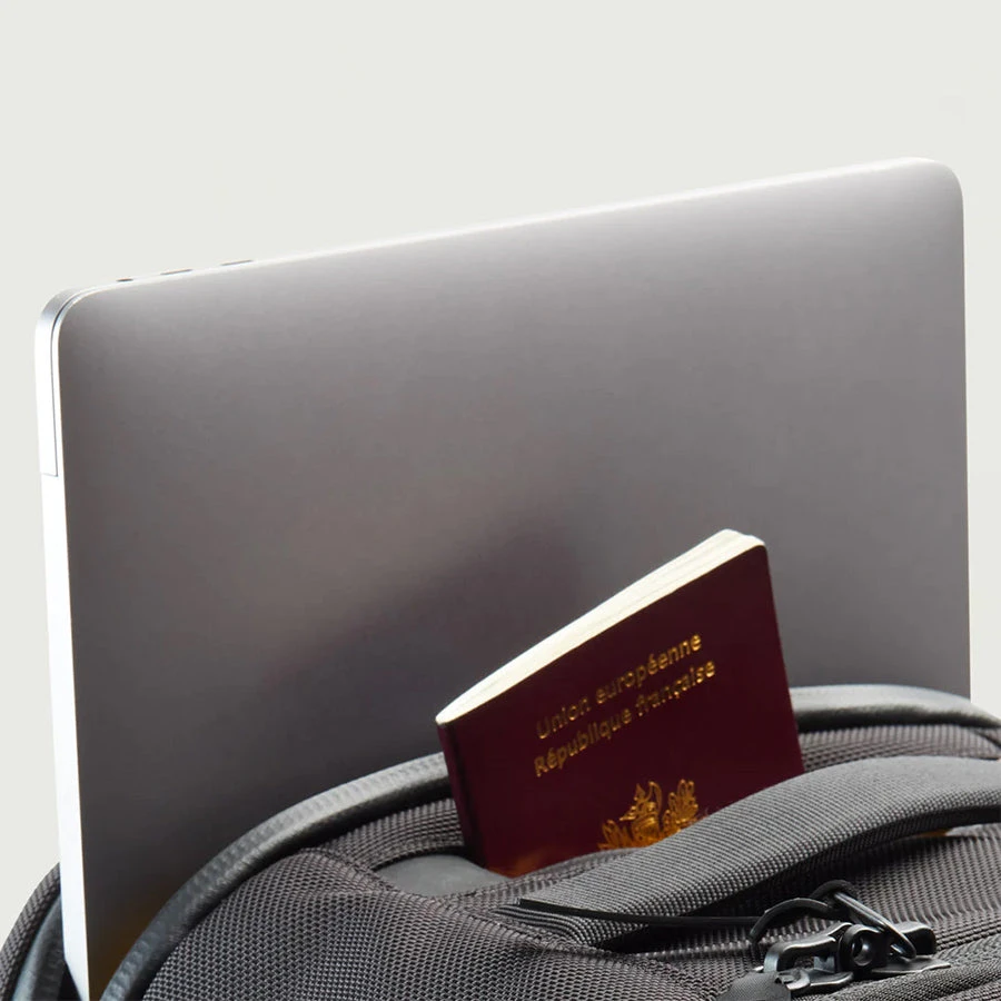 Wexley Ace Travel Pack - Cordura® Nylon - Carbonate Black - Image 4