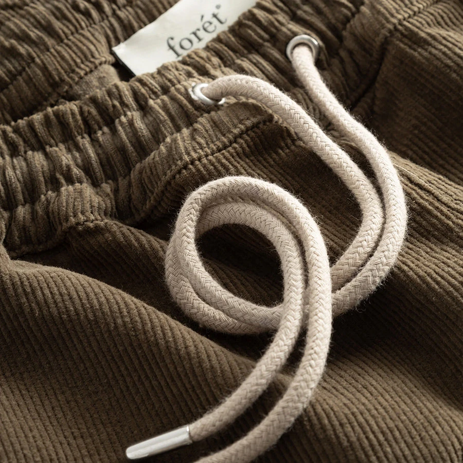 Foret Dose Easy Corduroy Shorts - Army Green - Image 2